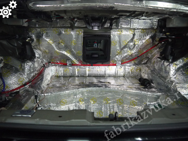 Шумка багажника Lexus GS430
