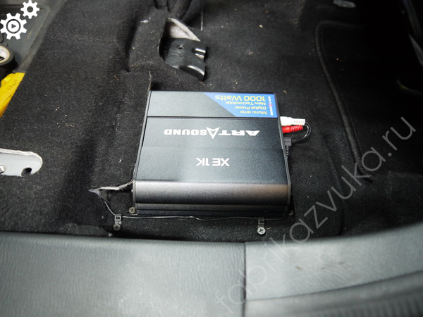 Моноблок на сабвуфер в Mazda CX-5
