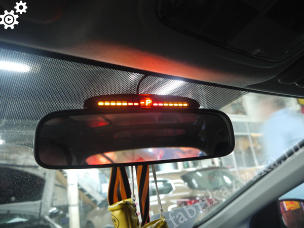 Индикатор парктроника на Honda Civic 5D