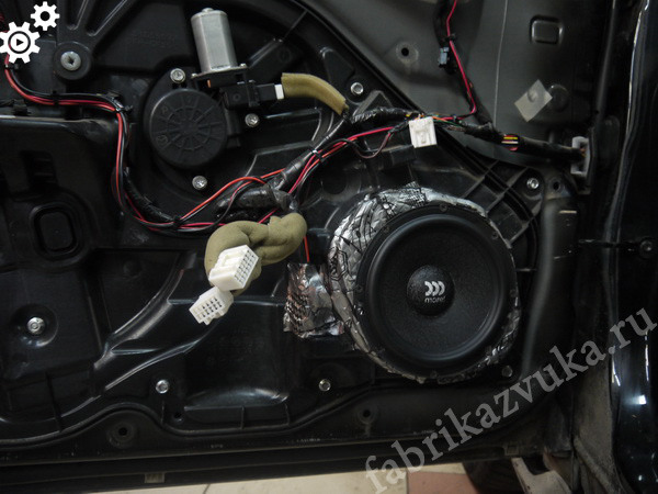 Установка фронтальной акустики на Mazda 6 II (GH) Рестайлинг