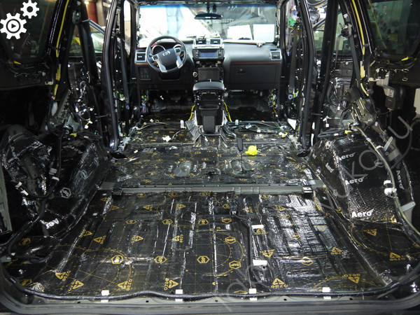 Качественная виброизоляция пола и арок | Toyota LC Prado 150 I Рестайлинг