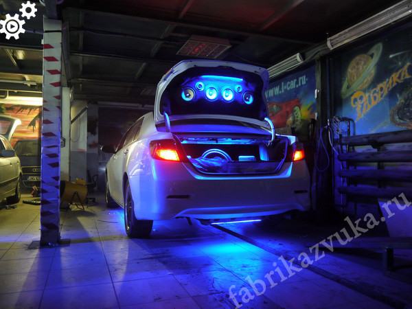 Установка подсветки днища Toyota Camry