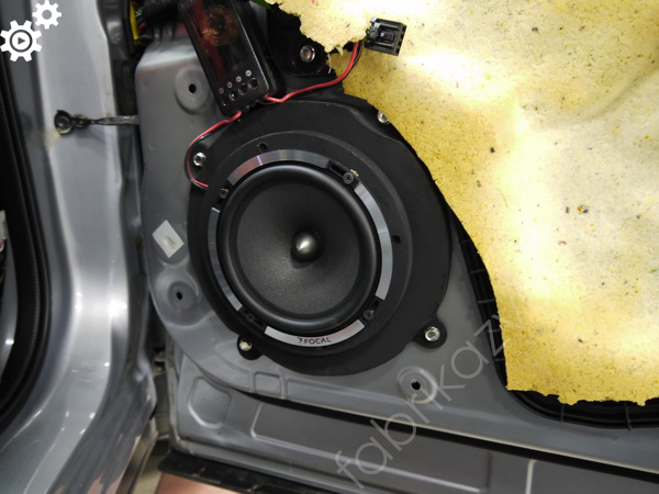 Установка акустики в Mazda CX-5