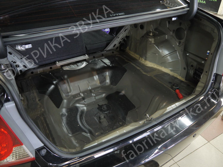 Honda Civic - подготовка к шумоизоляции