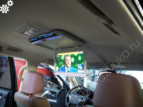 Установка монитора на потолок Toyota Land Cruiser 200