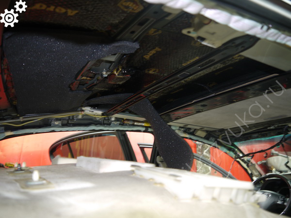 Шумоизоляция потолка Lexus GS III