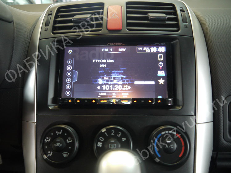 Установка головного устройства на Toyota Auris
