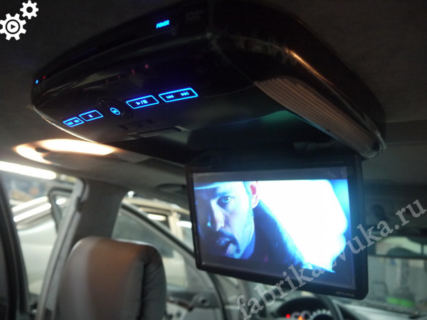 Потолочный монитор Mercedes S500 W220