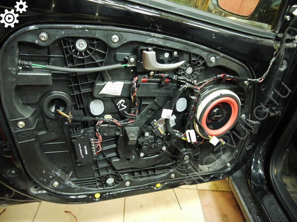 Установка фронтальной акустики в Hyundai i30 II