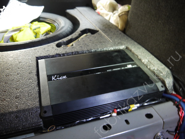 Установка усилителя в багажное отделение Mazda 6 III
