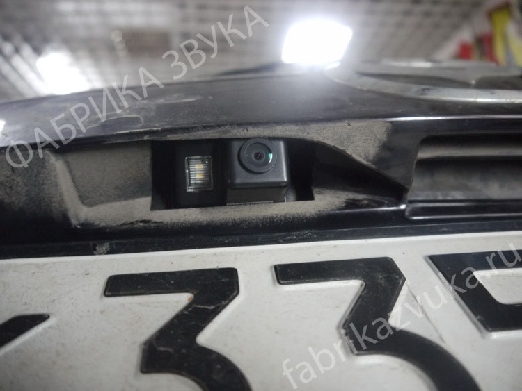 Установка камеры на Mazda CX-7