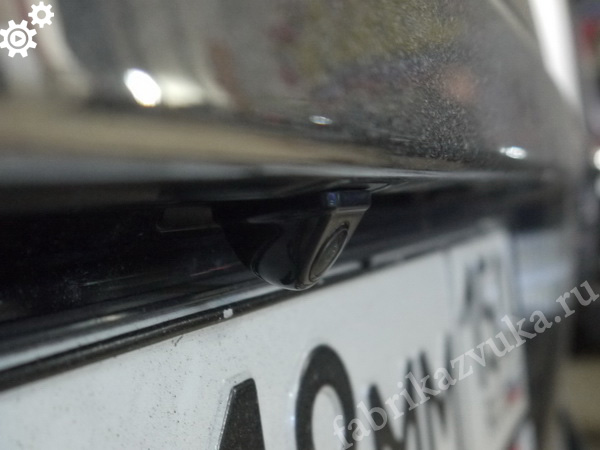 Установка камеры Toyota Alphard