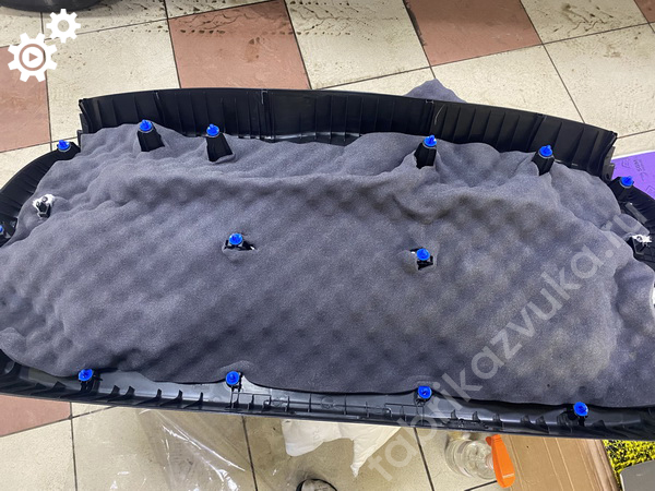 Шумоизоляция обшивки крышки багажника | Hyundai Tucson III Рестайлинг