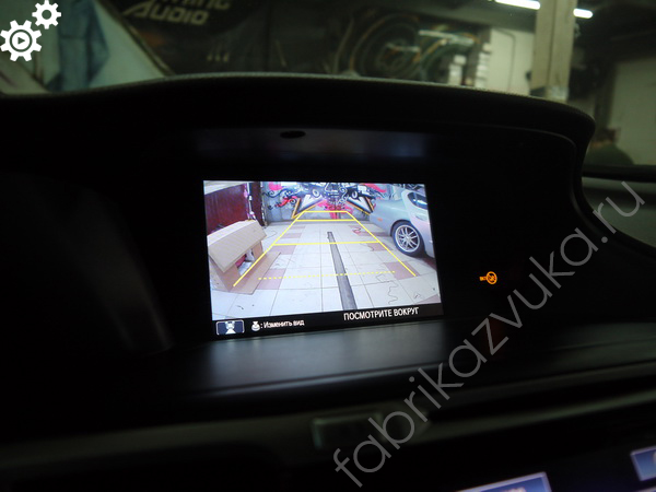Камера на штатный монитор Honda Accord IX