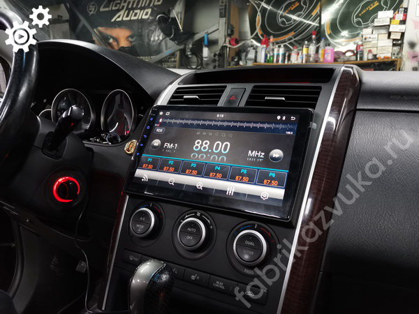Замена штатной магнитолы в Mazda CX-9