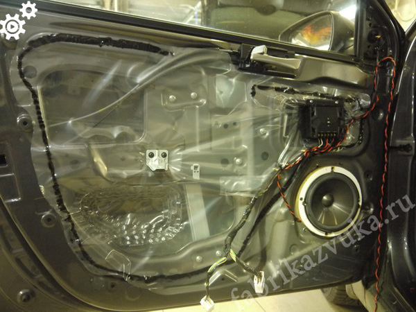 Установка акустики JBL GX600C на Hyundai Solaris 1 Рестайлинг
