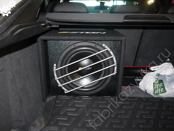 Установка акустики, усилителя и автомагнитолы в Opel Astra H