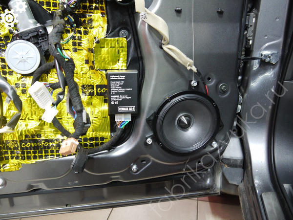 Установка фронтальной акустики в Nissan Murano II Z51 Рест.2