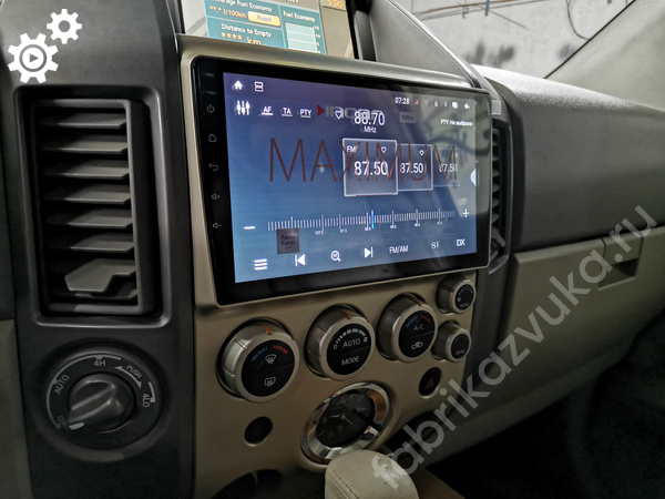 Примеры установки магнитолы в Infiniti QX56