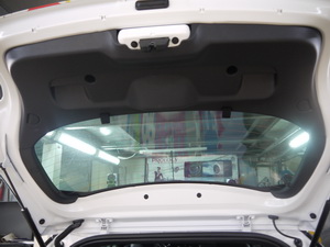 Крышка багажника Citroen DS3