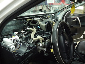 Автомобильная сигнализация Toyota RAV4IV с автоматическим запуском