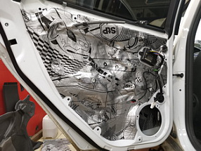Акустическая виброизоляция дверей Ford Focus 3 Рестайлинг
