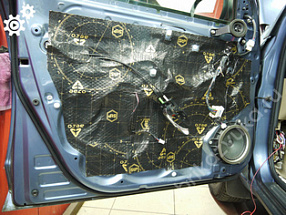 Шумоизоляция дверей Toyota RAV4 III