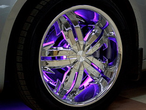 Подсветка дисков и бампера Chrysler 300C