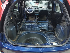 Шумоизоляция салона Ford Fiesta mk5