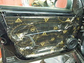 Виброизоляция дверей и полки багажника Saab 9-3