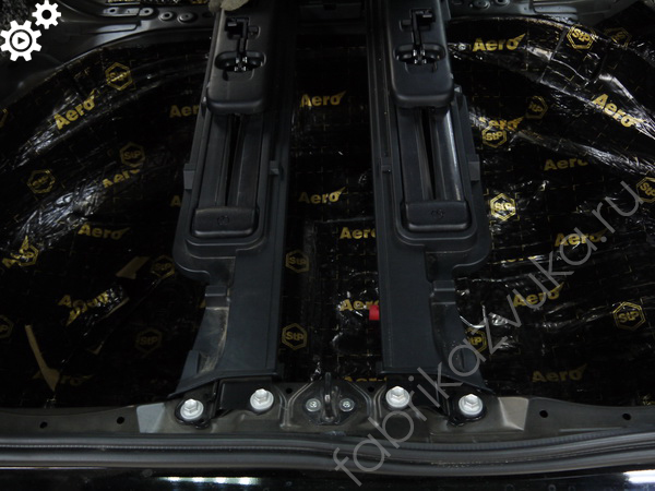 Шумоизоляция багажного отделения Toyota Alphard III