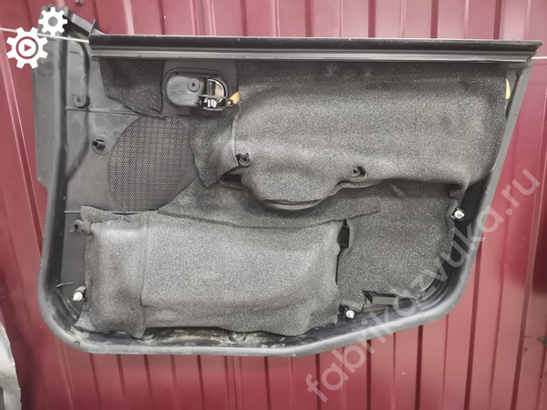 Шумоизоляция левой передней двери Ford Fiesta mk5 Шумоизоляция левой передней двери Ford Fiesta mk5