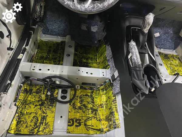 Виброизоляция пола SGM Alfa | Toyota Corolla XII (E210) Виброизоляция пола SGM Alfa | Toyota Corolla XII (E210)