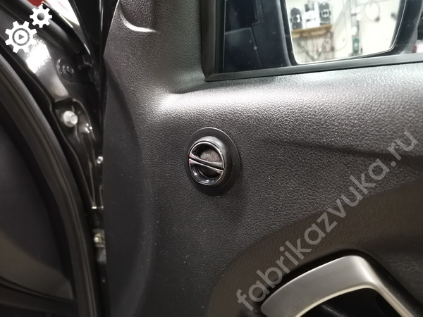 Замена пищалок в Lada Granta FL