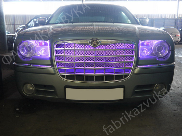 Подсветка бампера Chrysler 300C