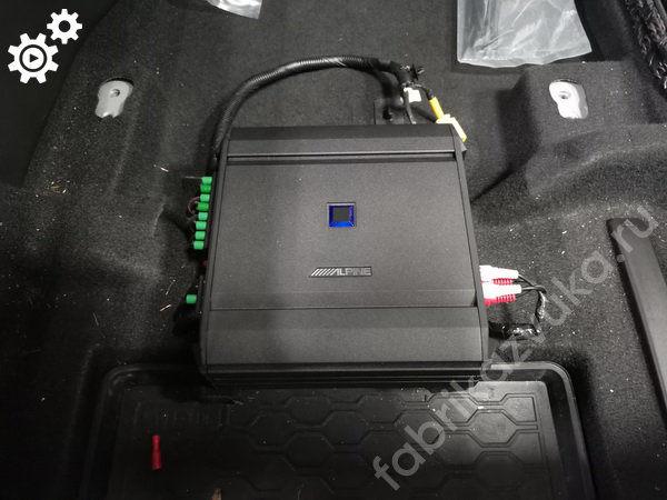 Монтаж усилителя на колонки в Hyundai Creta Монтаж усилителя на колонки в Hyundai Creta