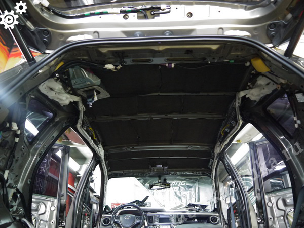 Шумоизоляция потолка Toyota RAV4 - второй слой