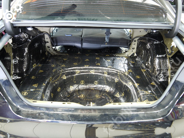 Недорогая изоляция багажника | Toyota Camry VIII (XV70)