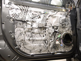 Шумоизоляция дверей Mitsubishi Outlander III