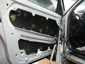Шумоизоляция дверей Volkswagen Golf 4