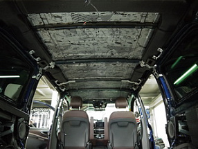 Шумоизоляция пола, арок и потолка Mercedes-Benz V-klasse II