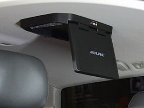 Установка потолочного монитора в Audi Q7
