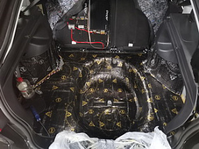 Шумо- и виброизоляция багажника Lada Granta